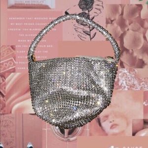 small bag, elegant and in good condition